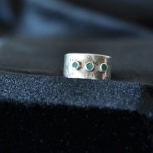 Anillo de Plata y esmeraldas