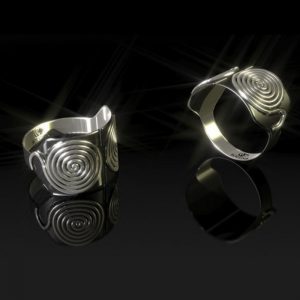 Anillo de Plata Espirales Negros.